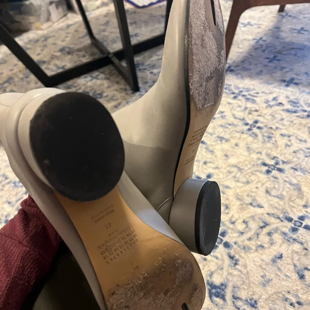 Amazing Margiela tabi boots low heel, in grey - Picture 6 of 7